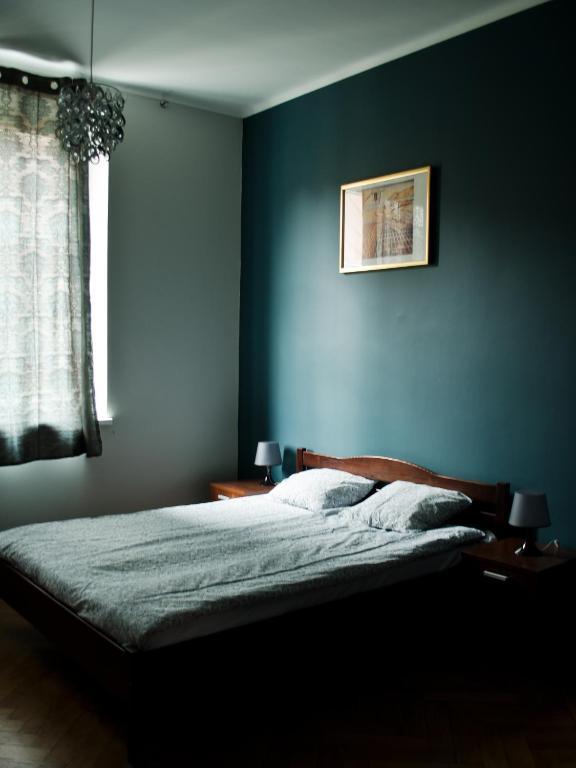 Tramp Aparthostel Krakau Buitenkant foto
