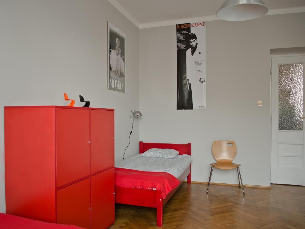 Tramp Aparthostel Krakau Buitenkant foto
