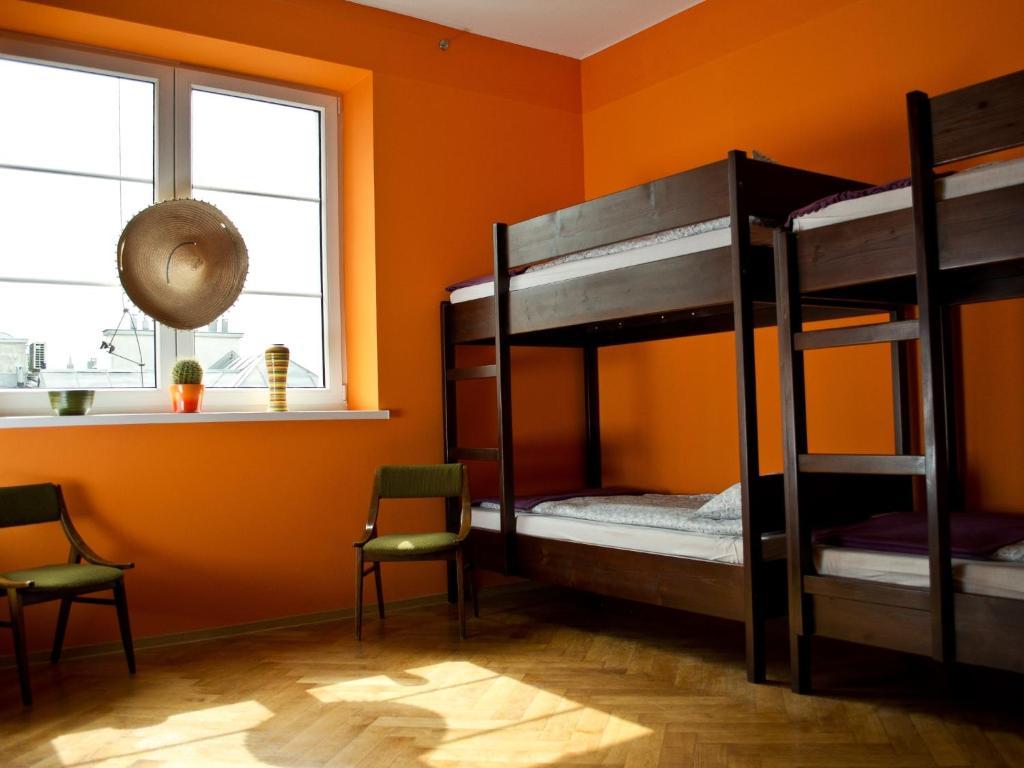 Tramp Aparthostel Krakau Buitenkant foto